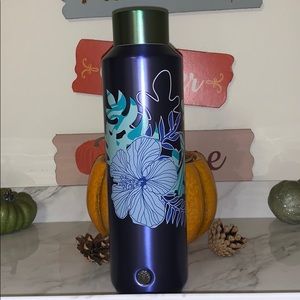 {SOLD} Starbucks blue hibiscus insulated tumbler